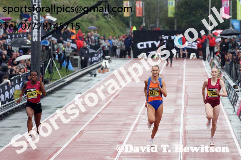 English Schools girls 150 metres, 2018 Great North CityGames. Photo: David T. Hewitson/Sports for All Pics